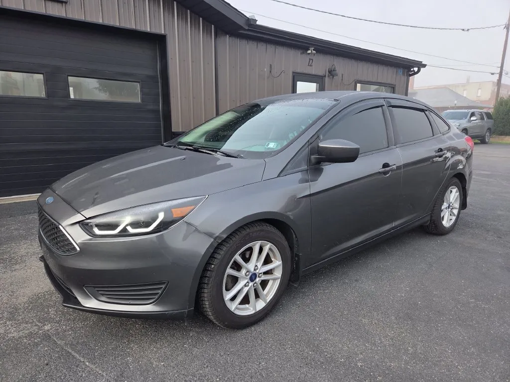 Gray 2018 Ford Focus SE for sale in DuBois, PA