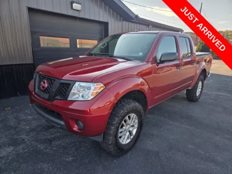 Red 2016 Nissan Frontier SV for sale in DuBois, PA