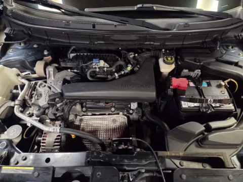 More photos of 2016 Nissan Rogue SV at Kurt Johnson Auto Sales & Service, PA