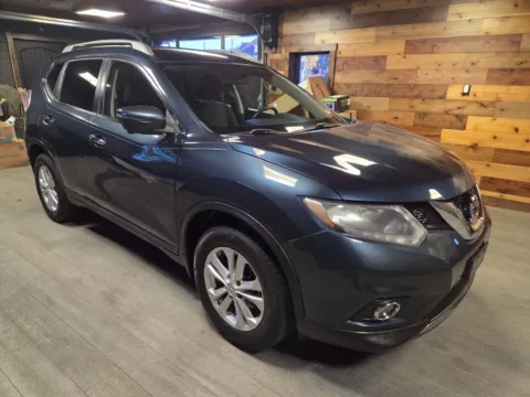More photos of 2016 Nissan Rogue SV at Kurt Johnson Auto Sales & Service, PA