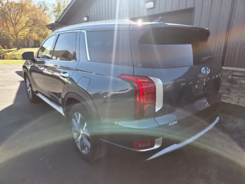 Photos of 2021 Hyundai Palisade SEL for sale in DuBois, PA at Kurt Johnson Auto Sales & Service