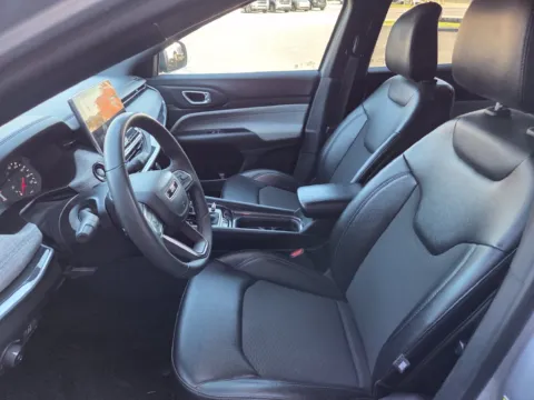 More photos of 2024 Jeep Compass Latitude at Kurt Johnson Auto Sales & Service, PA