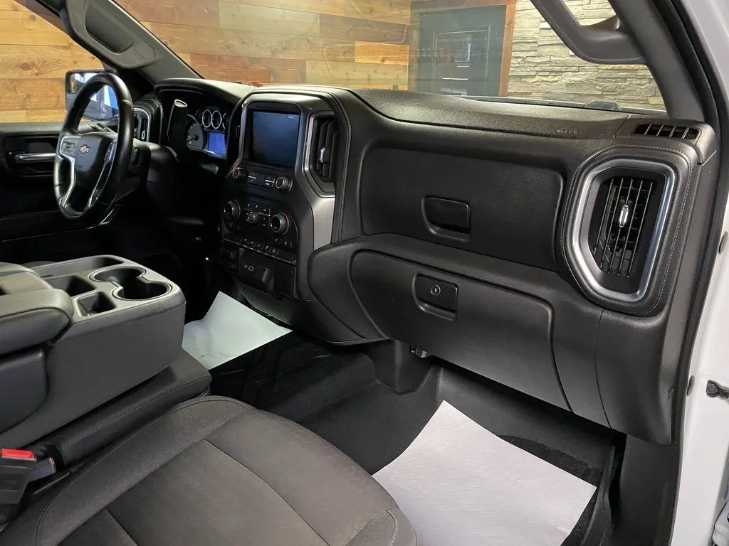 2019 Chevrolet Silverado 1500 LT - Photo 23