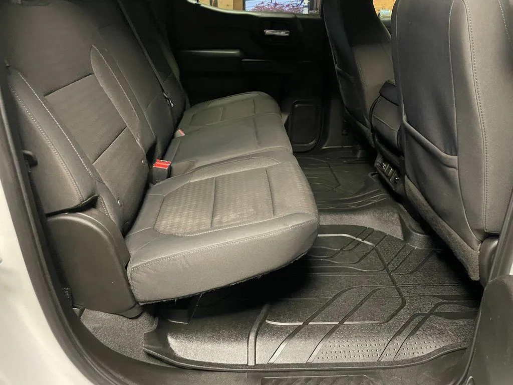 2019 Chevrolet Silverado 1500 LT - Photo 18