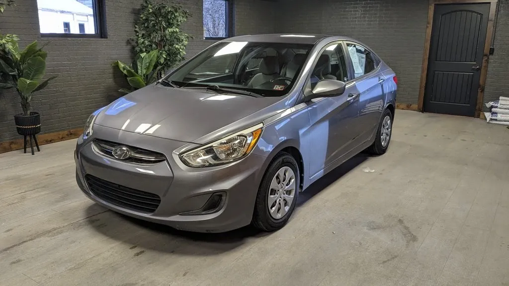 2017 Hyundai Accent SE
