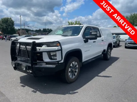 White 2022 Chevrolet Silverado 2500HD Custom for sale in DuBois, PA