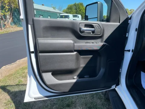 More photos of 2022 Chevrolet Silverado 2500HD Custom at Kurt Johnson Auto Sales & Service, PA