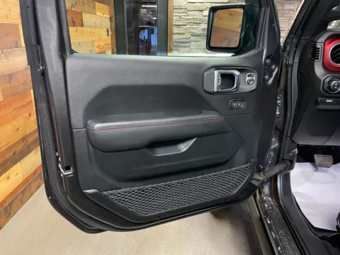 More photos of 2020 Jeep Gladiator Rubicon at Kurt Johnson Auto Sales & Service, PA