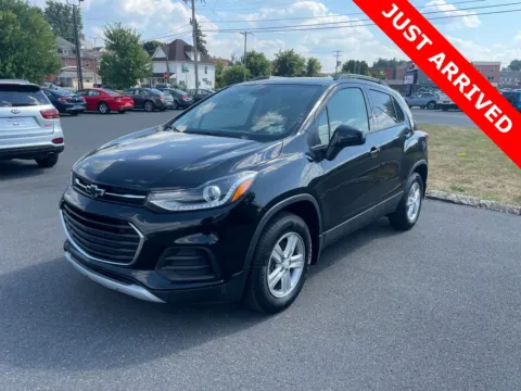 Black 2021 Chevrolet Trax LT for sale in DuBois, PA
