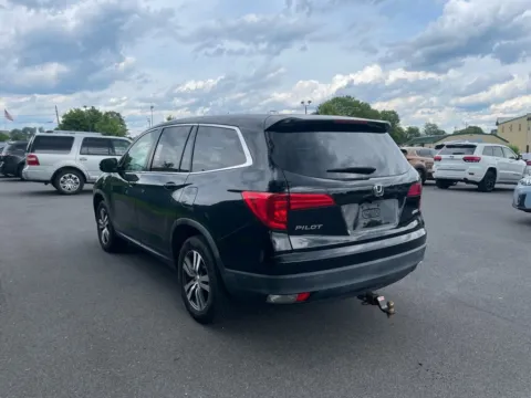 More photos of 2017 Honda Pilot EX-L at Kurt Johnson Auto Sales & Service, PA