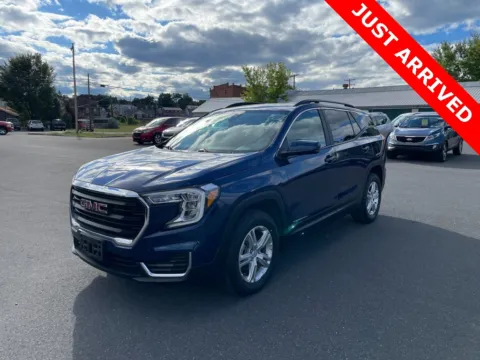 Blue 2022 GMC Terrain SLE for sale in DuBois, PA