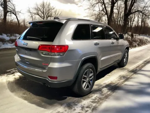More photos of 2017 Jeep Grand Cherokee Limited at Kurt Johnson Auto Sales & Service, PA