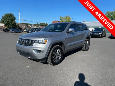 Silver 2017 Jeep Grand Cherokee Limited for sale in DuBois, PA