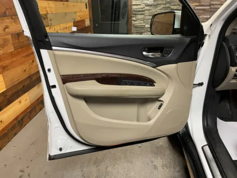 More photos of 2017 Acura MDX 3.5L at Kurt Johnson Auto Sales & Service, PA