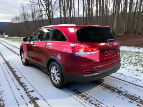More photos of 2017 Kia Sorento LX at Kurt Johnson Auto Sales & Service, PA