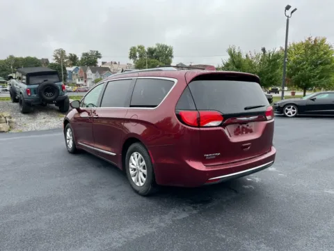 More photos of 2018 Chrysler Pacifica Touring L at Kurt Johnson Auto Sales & Service, PA