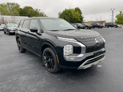 Photos of 2022 Mitsubishi Outlander SE Launch Edition for sale in DuBois, PA at Kurt Johnson Auto Sales & Service