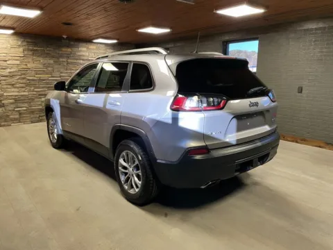 More photos of 2021 Jeep Cherokee Latitude Lux at Kurt Johnson Auto Sales & Service, PA