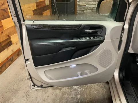 More photos of 2014 Dodge Grand Caravan SXT at Kurt Johnson Auto Sales & Service, PA