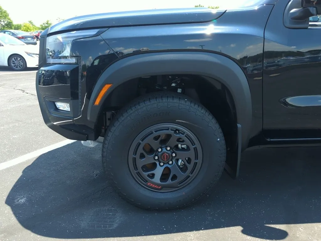 Black 2026 Nissan Frontier PRO-4X for sale in Mansfield, OH