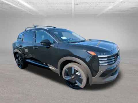 More photos of 2026 Nissan Kicks SR at Clement Nissan of Mansfield, OH