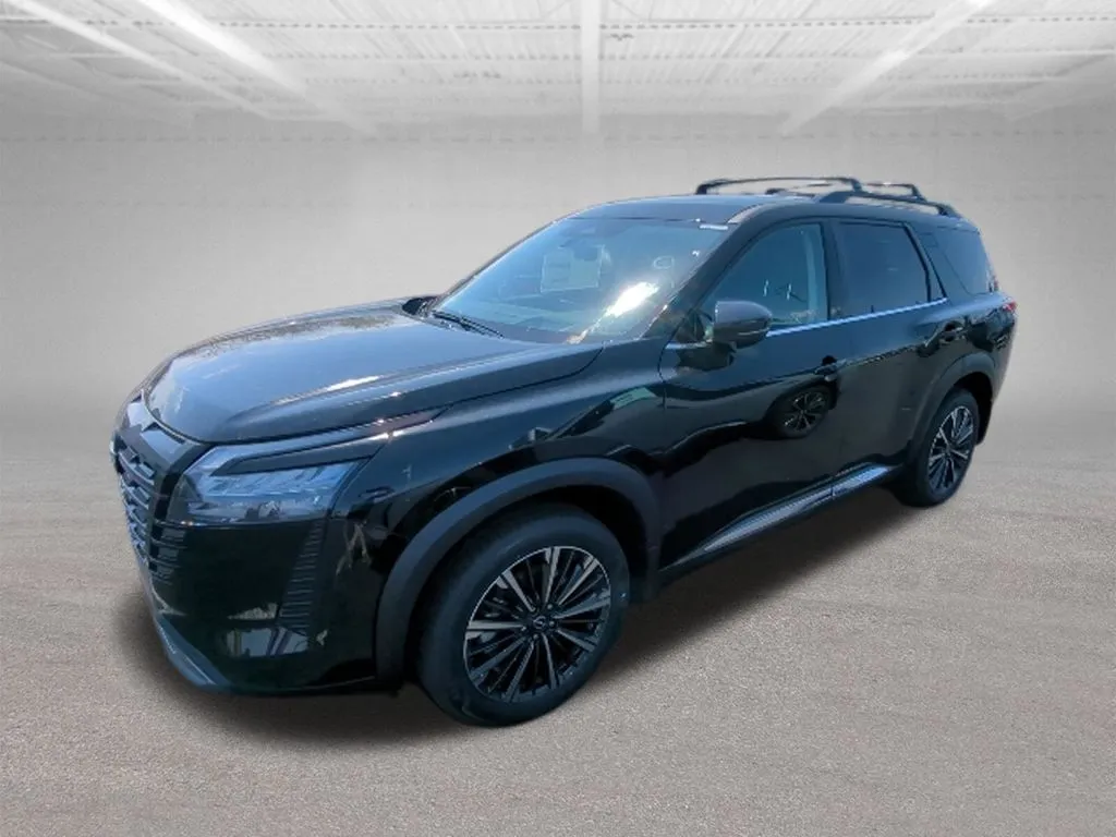 Black 2026 Nissan Pathfinder Platinum for sale in Mansfield, OH