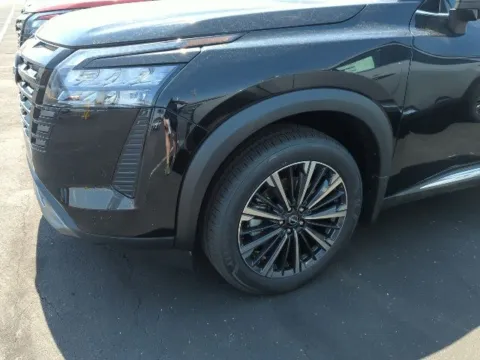 Photos of 2026 Nissan Pathfinder Platinum for sale in Mansfield, OH at Clement Nissan of Mansfield