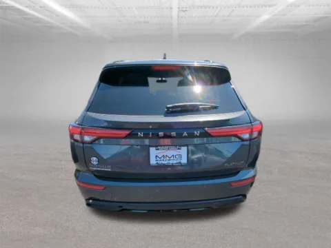 More photos of 2026 Nissan Rogue Plug-In Hybrid Platinum at Clement Nissan of Mansfield, OH