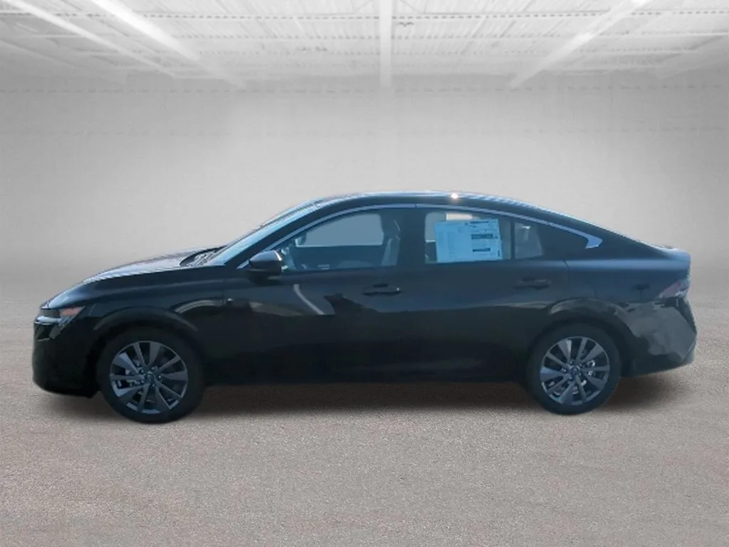 Black 2026 Nissan Sentra SL for sale in Mansfield, OH