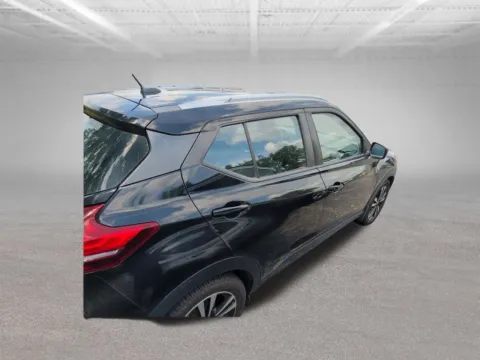 More photos of 2018 Nissan Kicks SV at Clement Nissan of Mansfield, OH