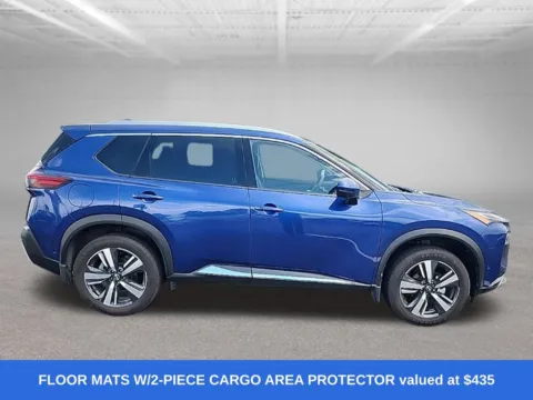 More photos of 2023 Nissan Rogue Platinum at Clement Nissan of Mansfield, OH