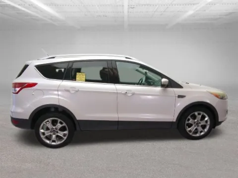 More photos of 2015 Ford Escape Titanium at Clement Nissan of Mansfield, OH