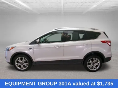 White 2015 Ford Escape Titanium for sale in Mansfield, OH