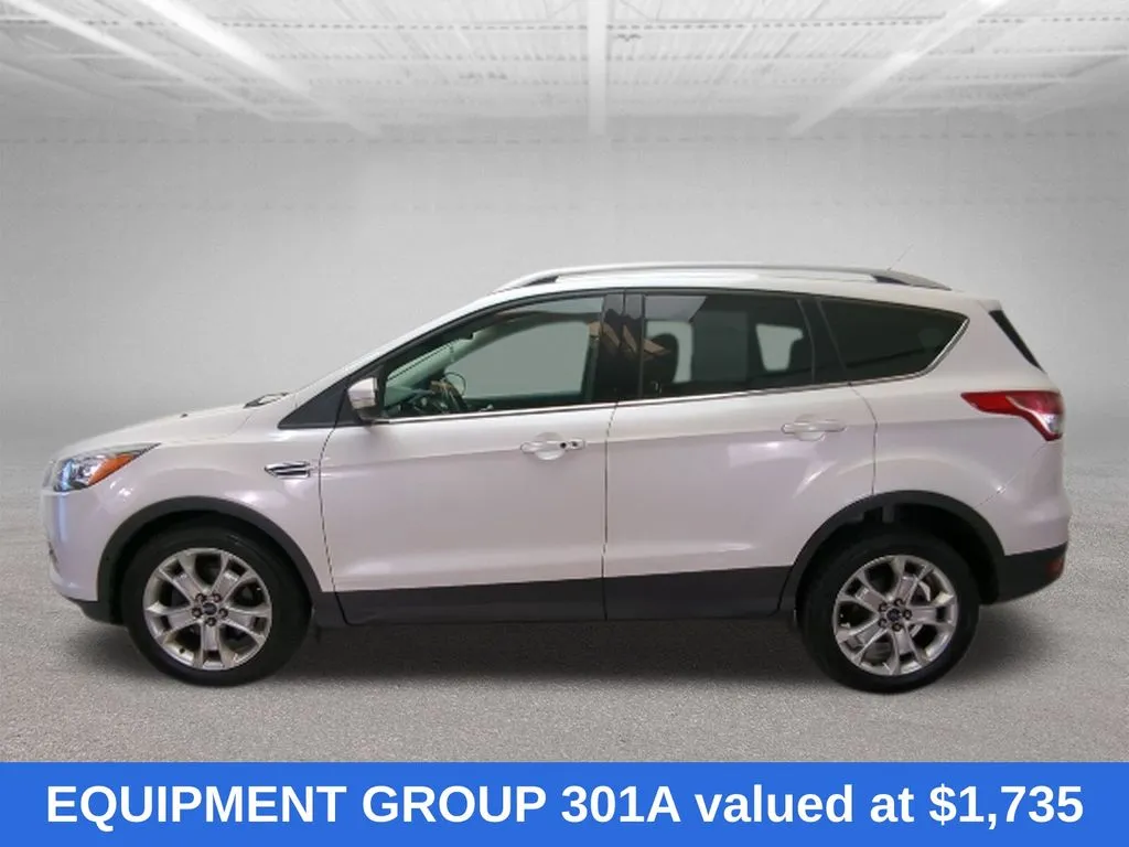 White 2015 Ford Escape Titanium for sale in Mansfield, OH