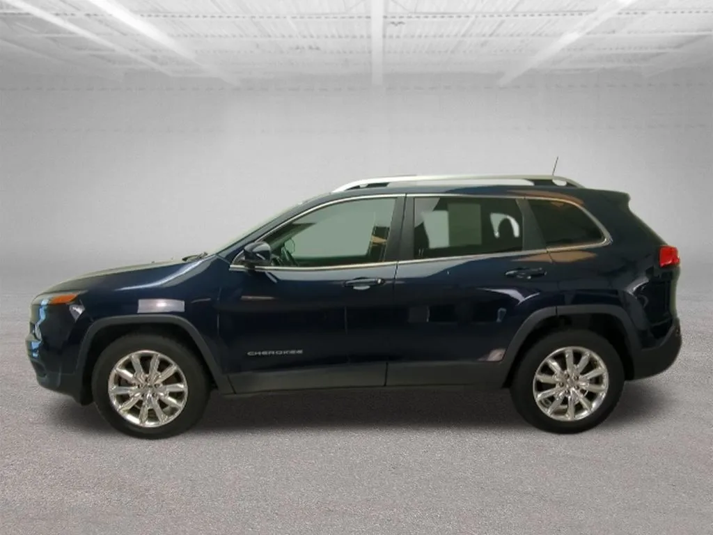 Blue 2016 Jeep Cherokee Limited for sale in Mansfield, OH