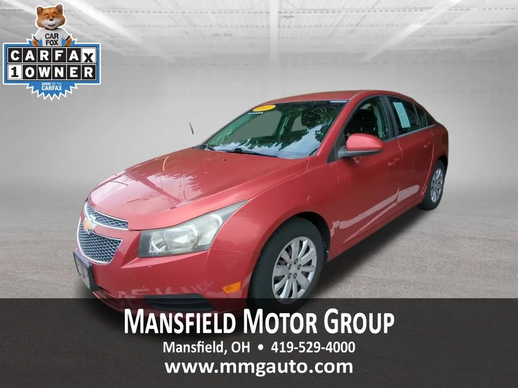 Red 2011 Chevrolet Cruze 1LT for sale in Mansfield, OH