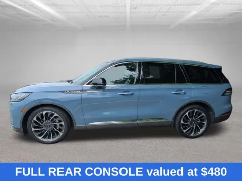 More photos of 2025 Lincoln Aviator Reserve at Clement Nissan of Mansfield, OH