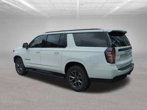 More photos of 2024 Chevrolet Suburban Z71 at Clement Nissan of Mansfield, OH