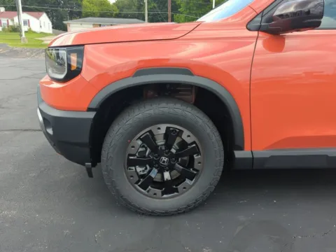 Photos of 2026 Honda Passport TrailSport Elite for sale in Mansfield, OH at Clement Honda of Mansfield
