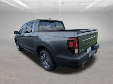 More photos of 2026 Honda Ridgeline RTL at Clement Honda of Mansfield, OH
