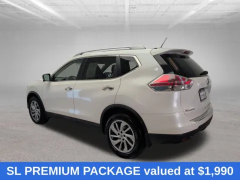 Another view of 2015 Nissan Rogue SL for sale in Mansfield, OH at Clement Honda of Mansfield