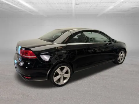 More photos of 2012 Volkswagen Eos Lux at Clement Honda of Mansfield, OH