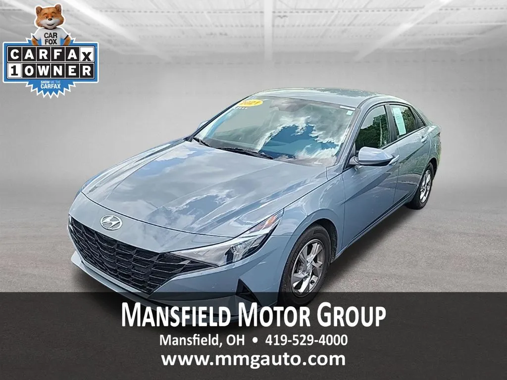 Gray 2021 Hyundai Elantra SE for sale in Mansfield, OH