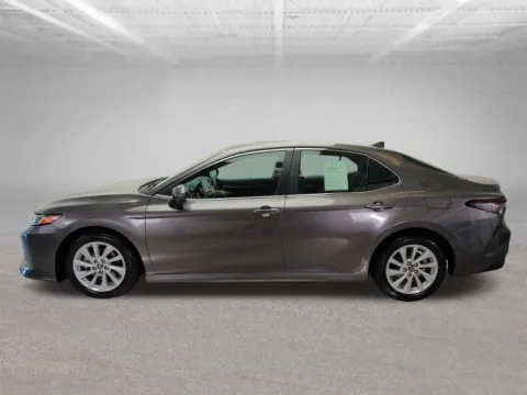 More photos of 2021 Toyota Camry LE at Clement Honda of Mansfield, OH