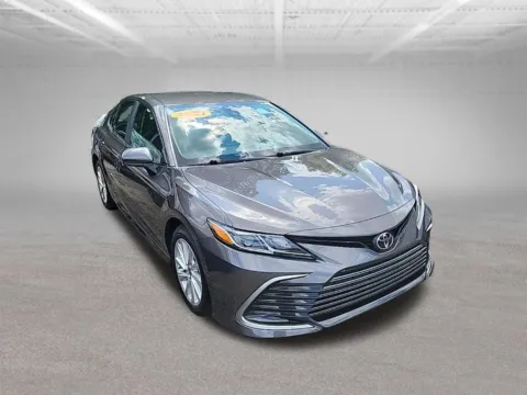 More photos of 2021 Toyota Camry LE at Clement Honda of Mansfield, OH