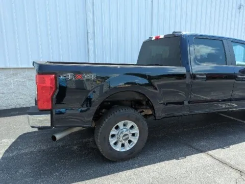 More photos of 2022 Ford F-350SD XL at Clement Honda of Mansfield, OH