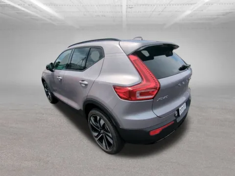 More photos of 2026 Volvo XC40 B5 Ultra at Clement Volvo Cars of Mansfield, OH
