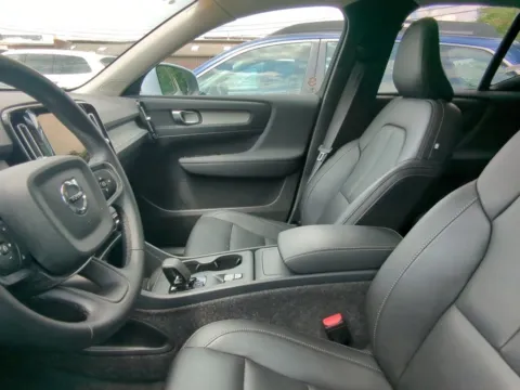 More photos of 2025 Volvo XC40 B5 Core at Clement Volvo Cars of Mansfield, OH