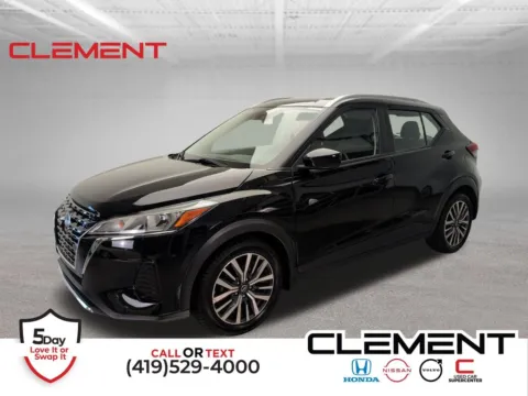 Black 2022 Nissan Kicks SV for sale in Mansfield, OH