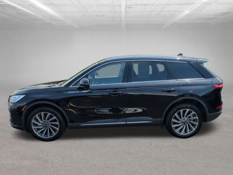 More photos of 2024 Lincoln Corsair Reserve at Clement Volvo Cars Mansfield, OH
